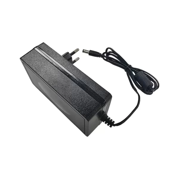 Adjustable Power Adapter: 100V–240V Input, Multi-Voltage 4A Output, 60W, Multiple Protections - Image 4